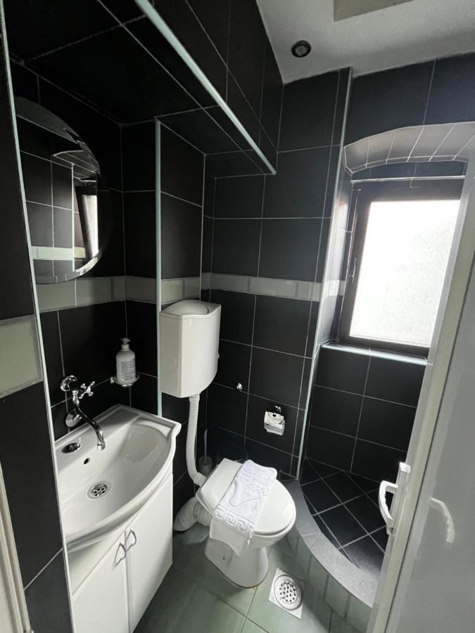 Puerta Apartments Kotor Kültér fotó